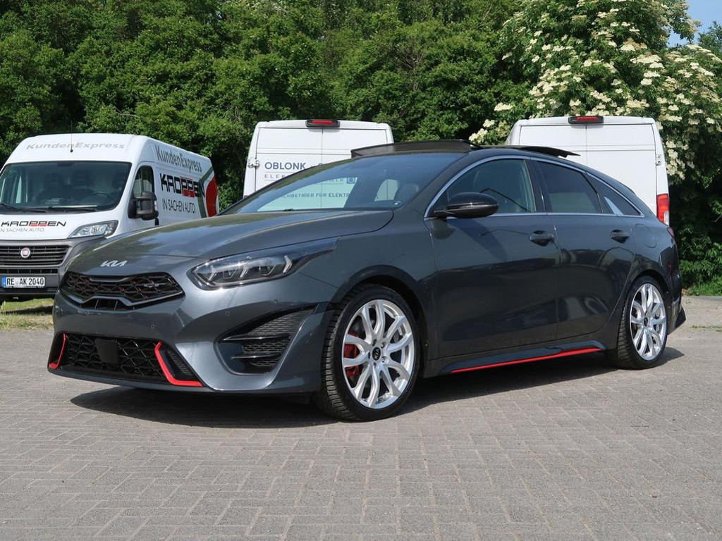 Kia ProCeed