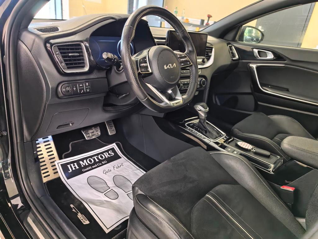 Kia ProCeed