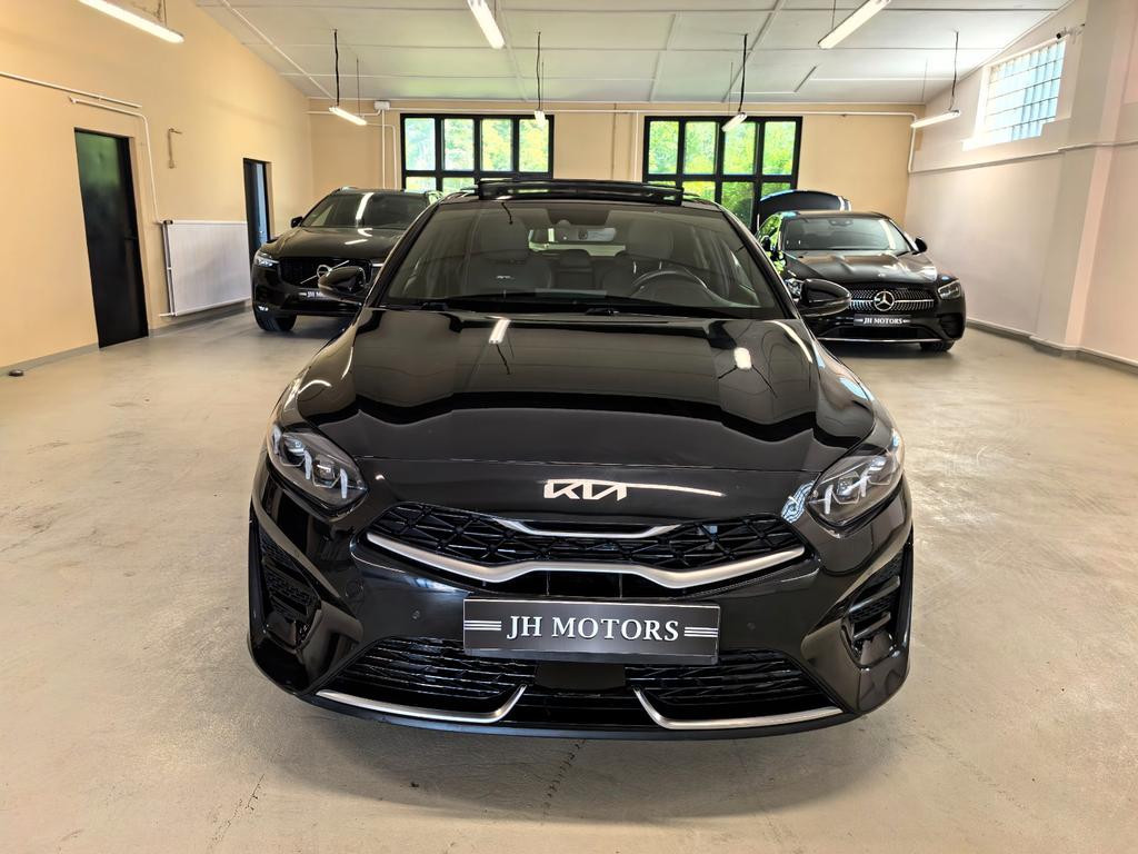 Kia ProCeed