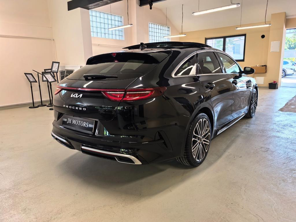 Kia ProCeed