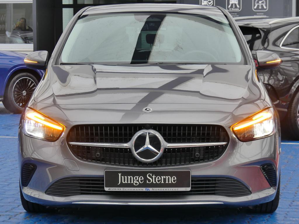 Mercedes-Benz B-Klasse B 180 Progressive Sedan