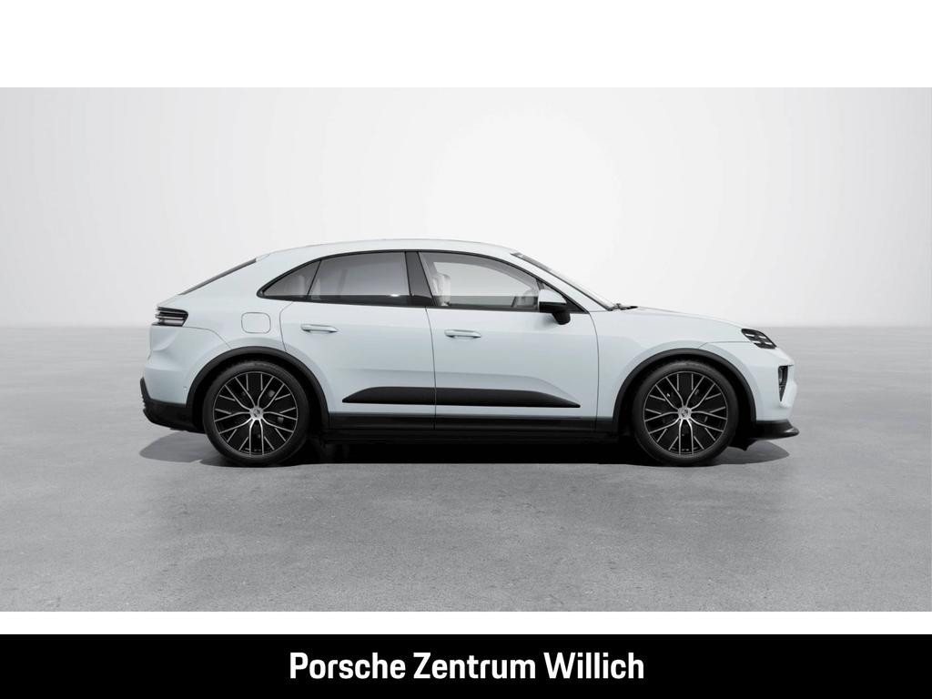 Porsche Macan 4