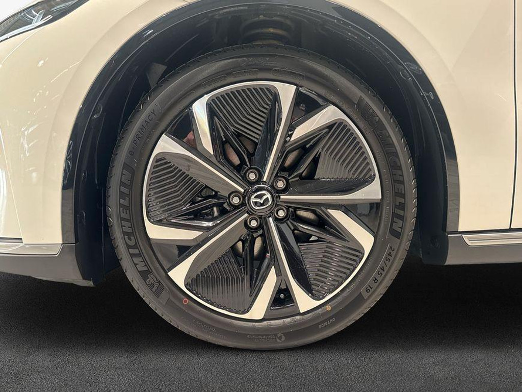Mazda 6e