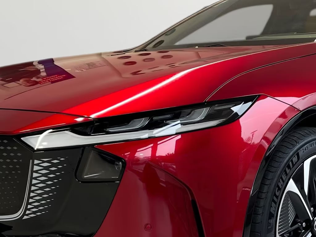 Mazda 6e