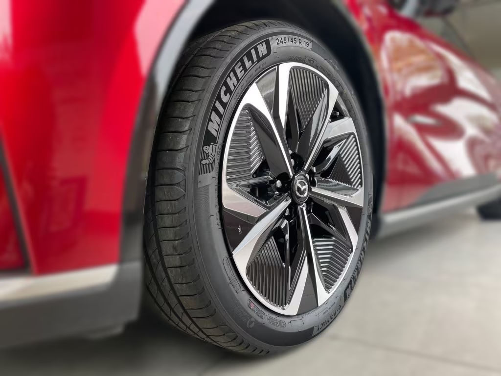 Mazda 6e