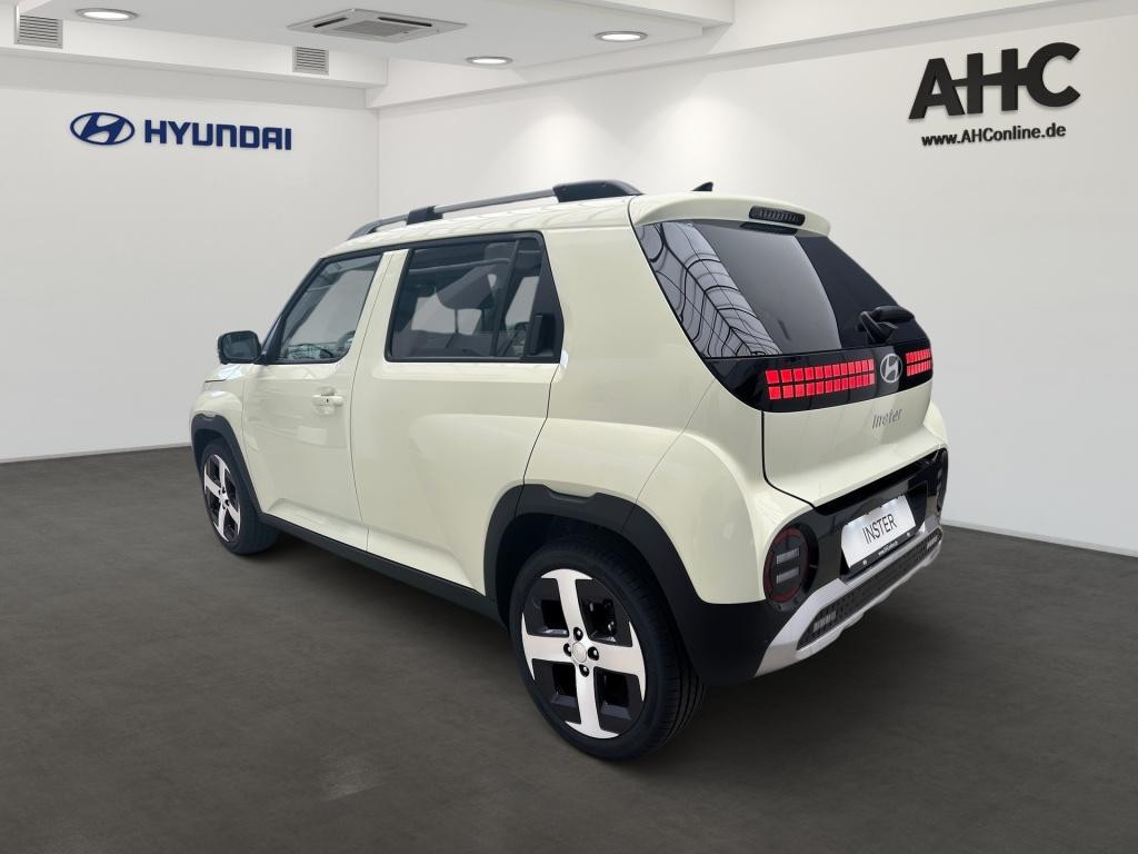 Hyundai INSTER