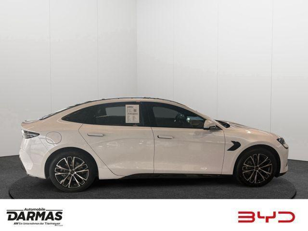 BYD Seal