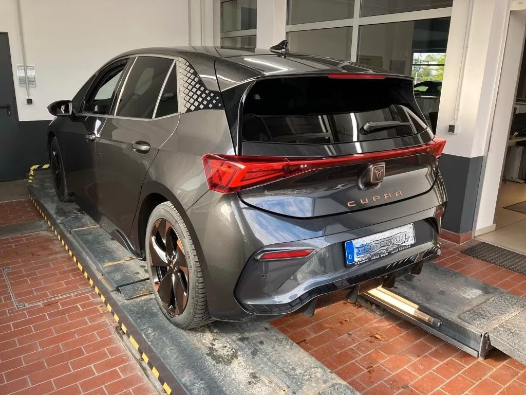 Cupra Born