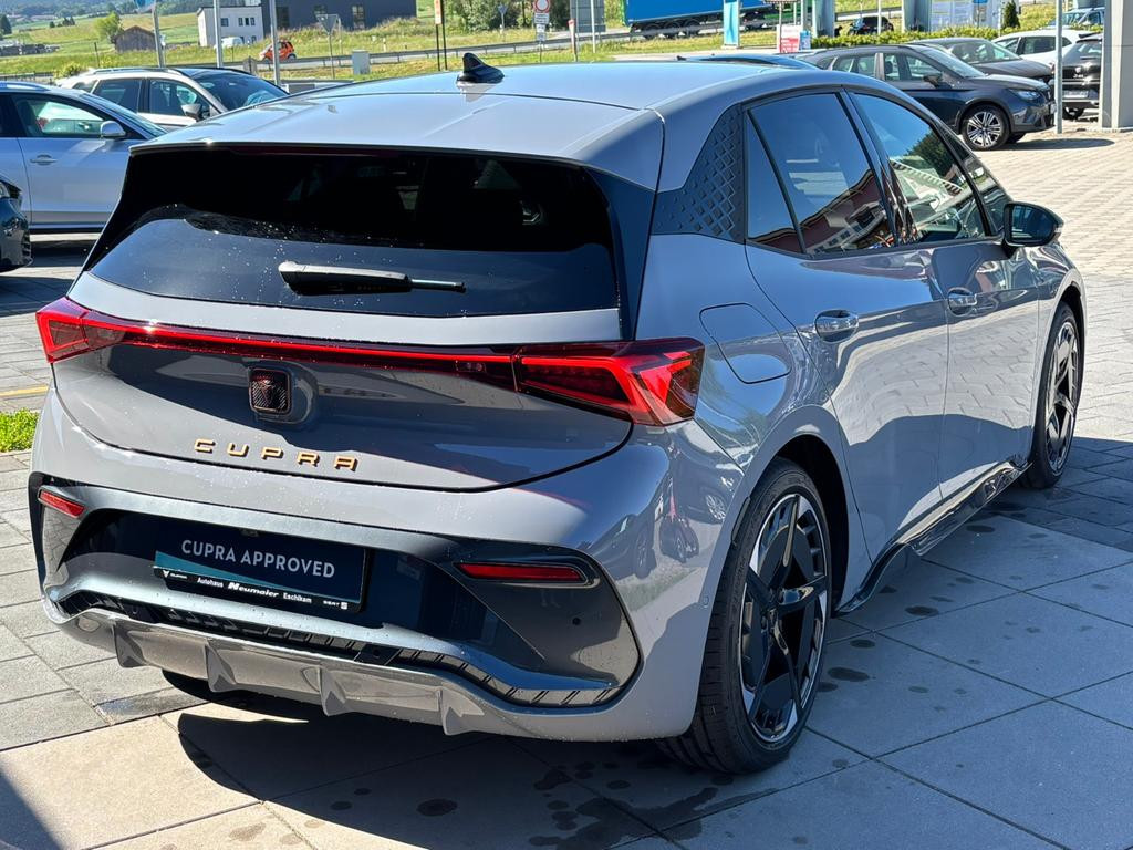 Cupra Born