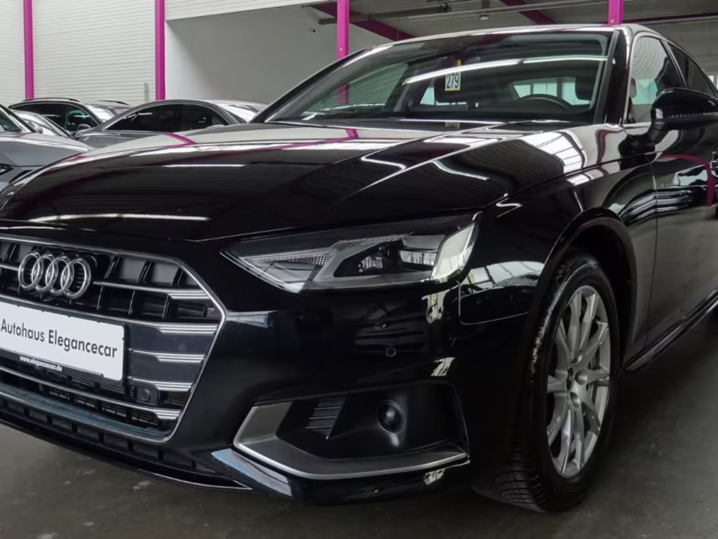 Audi A4 Sedan 2.0 TDI