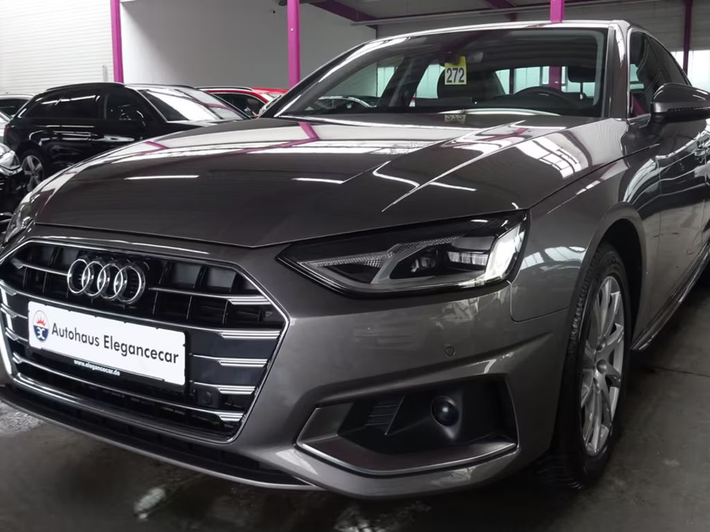 Audi A4 Sedan 2.0 TDI