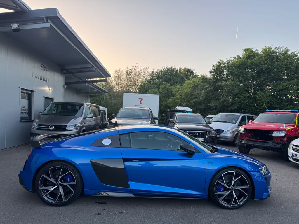 Audi R8