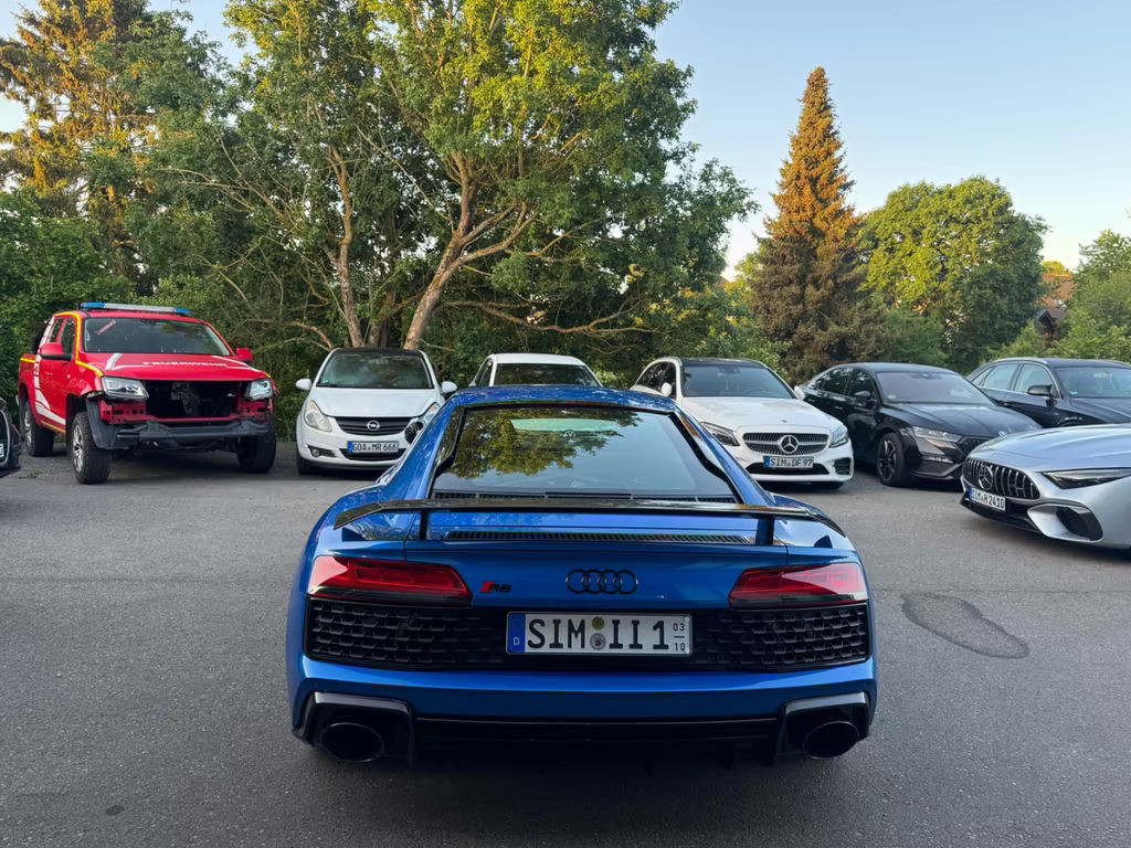 Audi R8