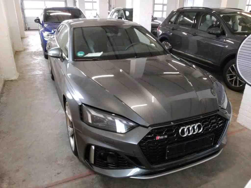 Audi RS5