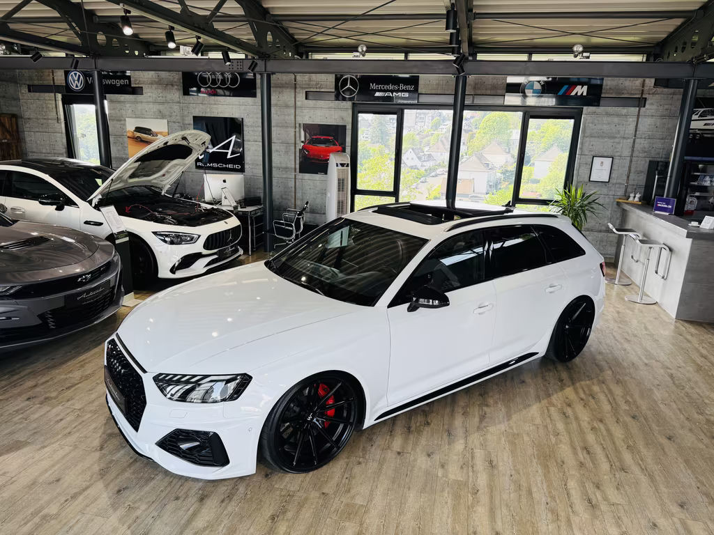 Audi RS4