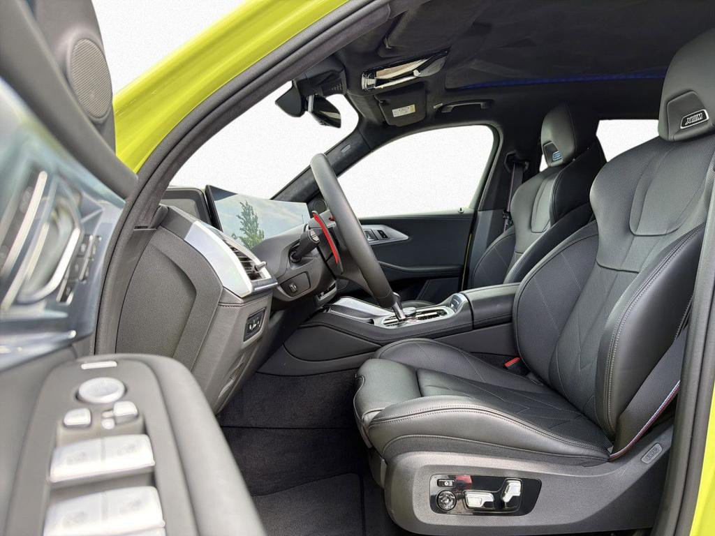 BMW XM