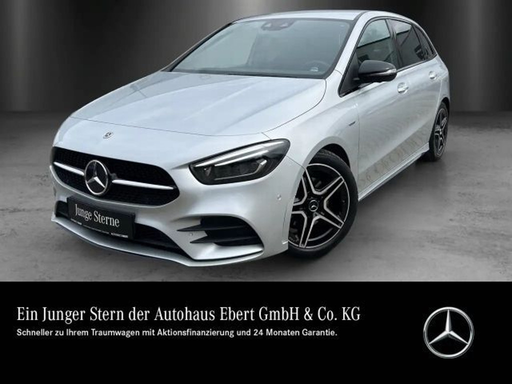 Mercedes-Benz B-Klasse B 200 AMG Line Sedan