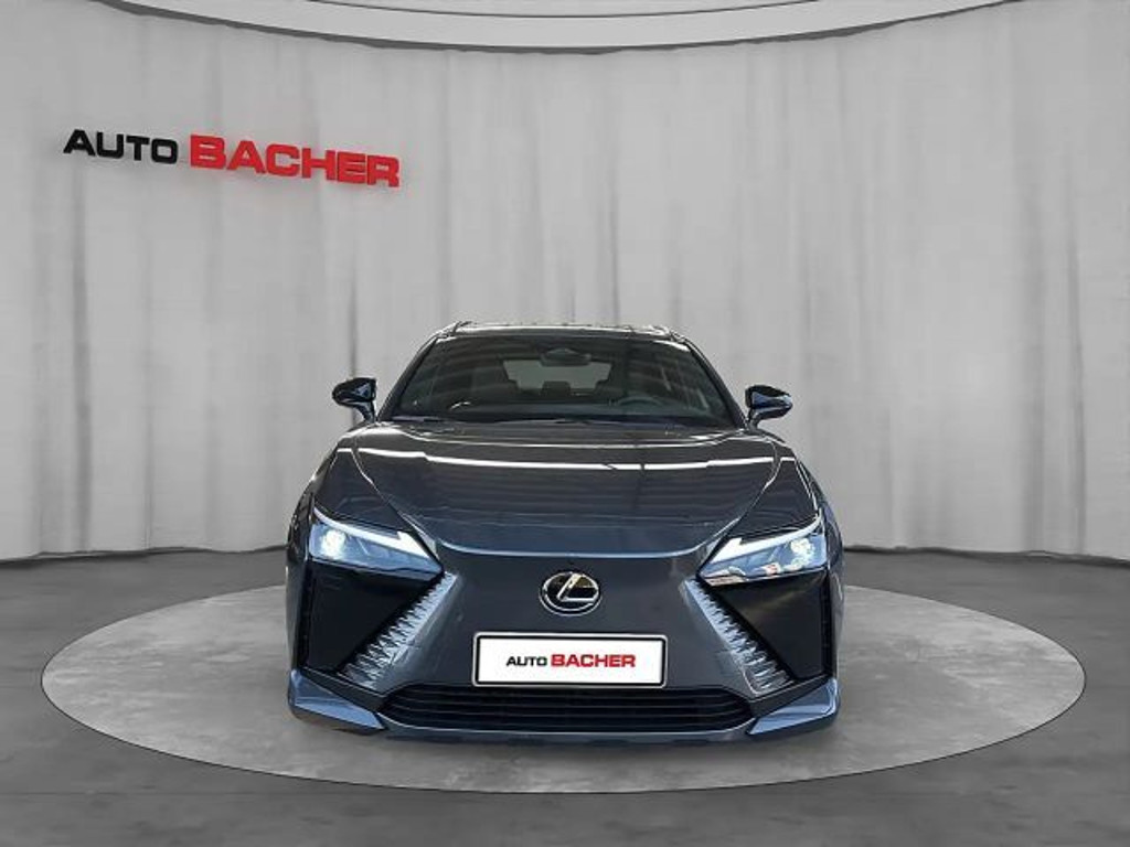 Lexus RZ