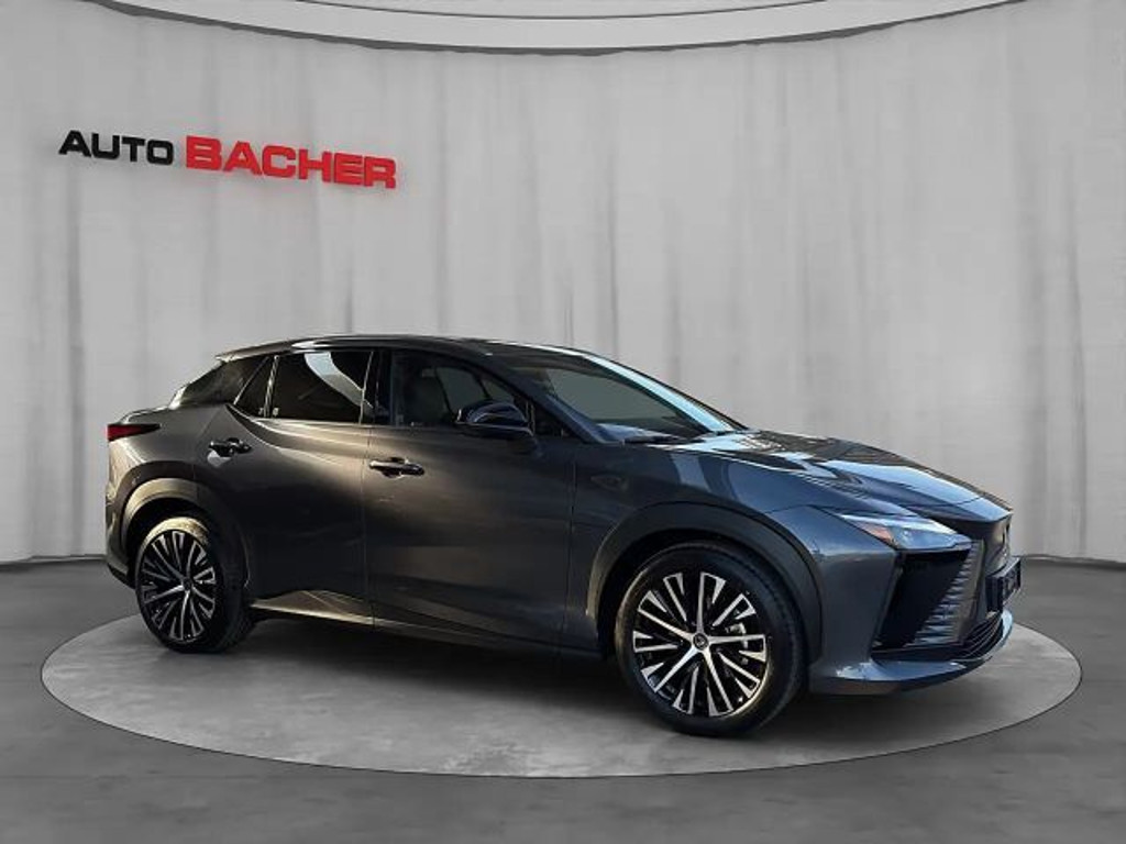 Lexus RZ