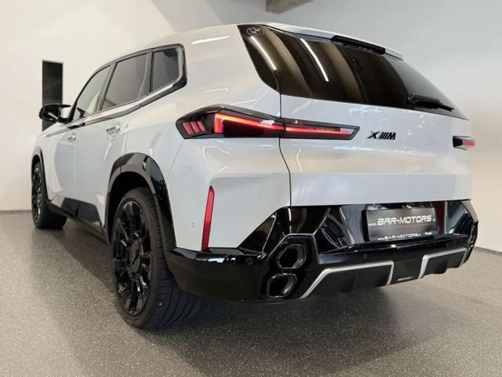 BMW XM
