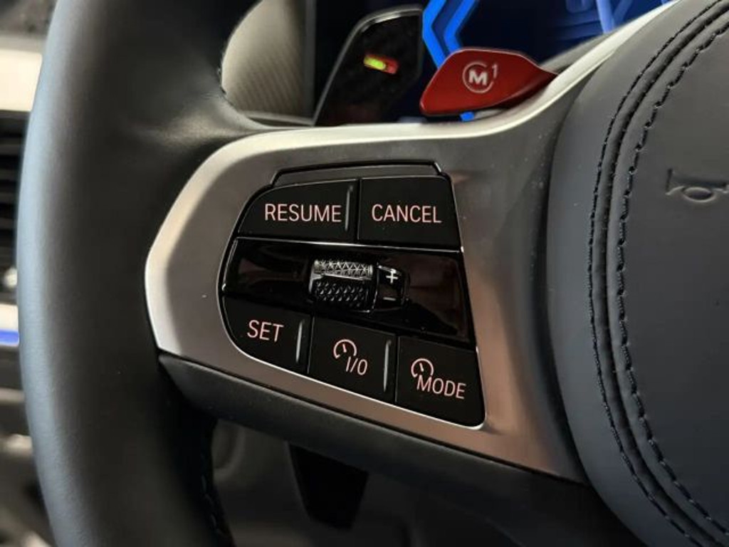 BMW XM