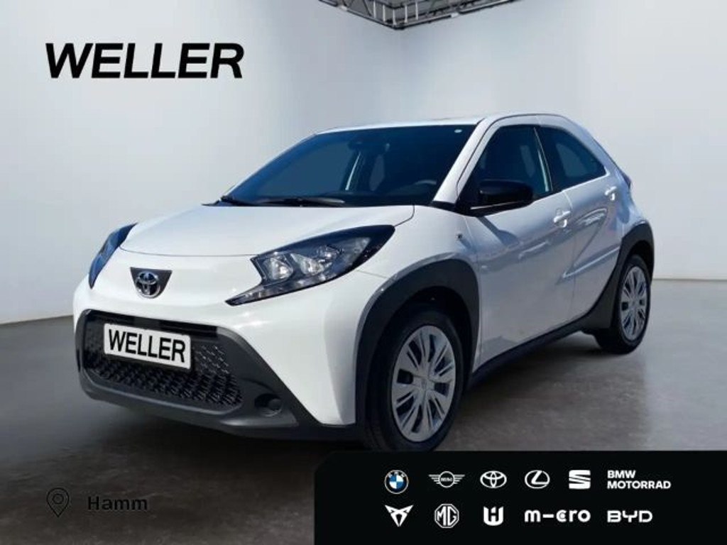 Toyota Aygo X Business Hatchback