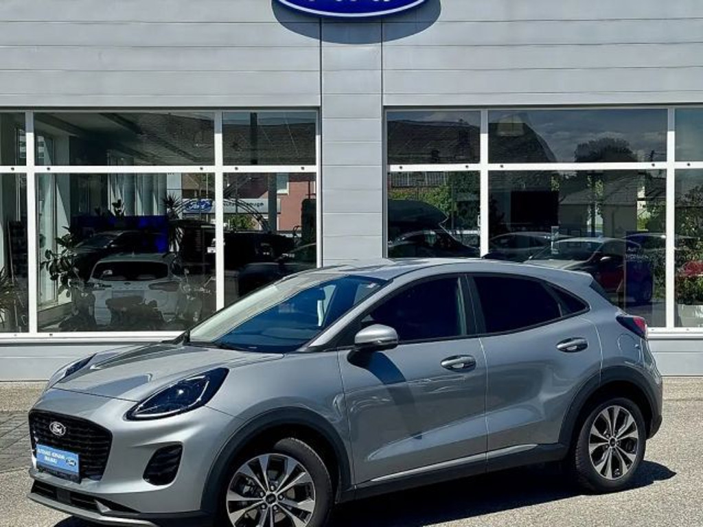 Ford Puma EcoBoost Titanium