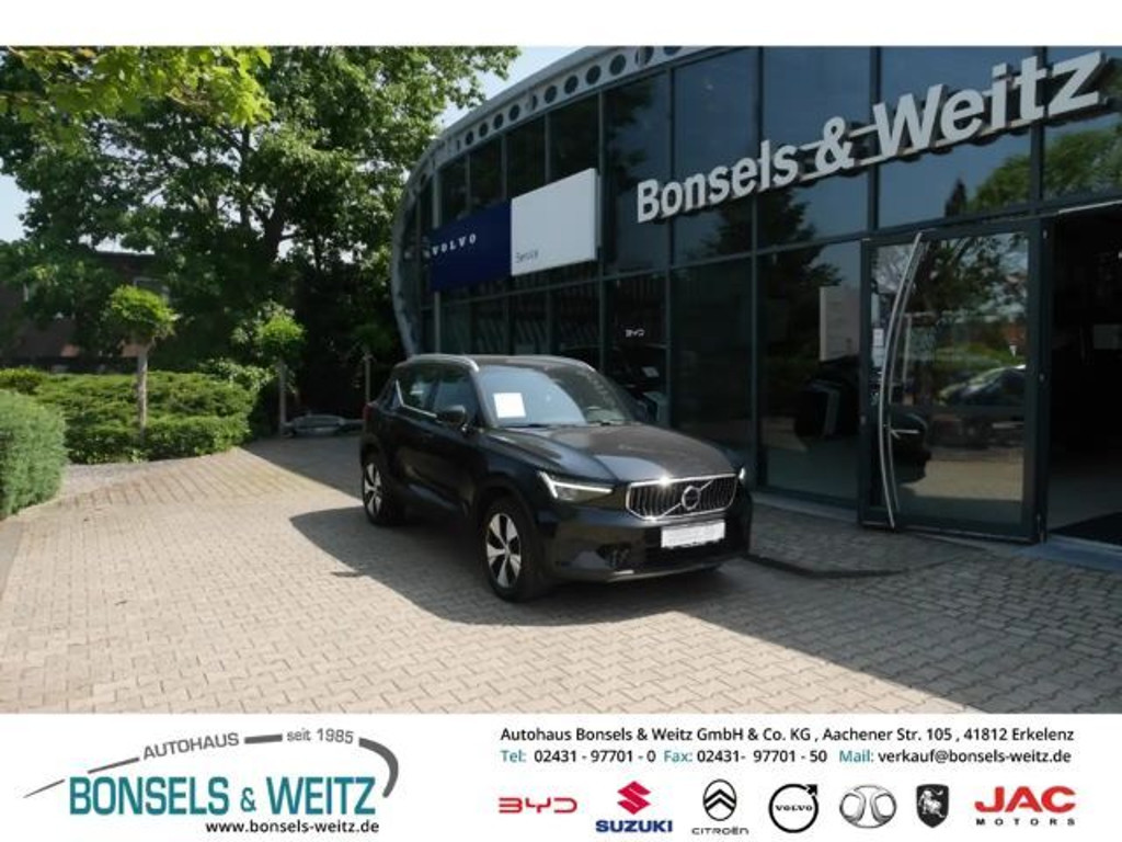 Volvo XC40 Plus Bright