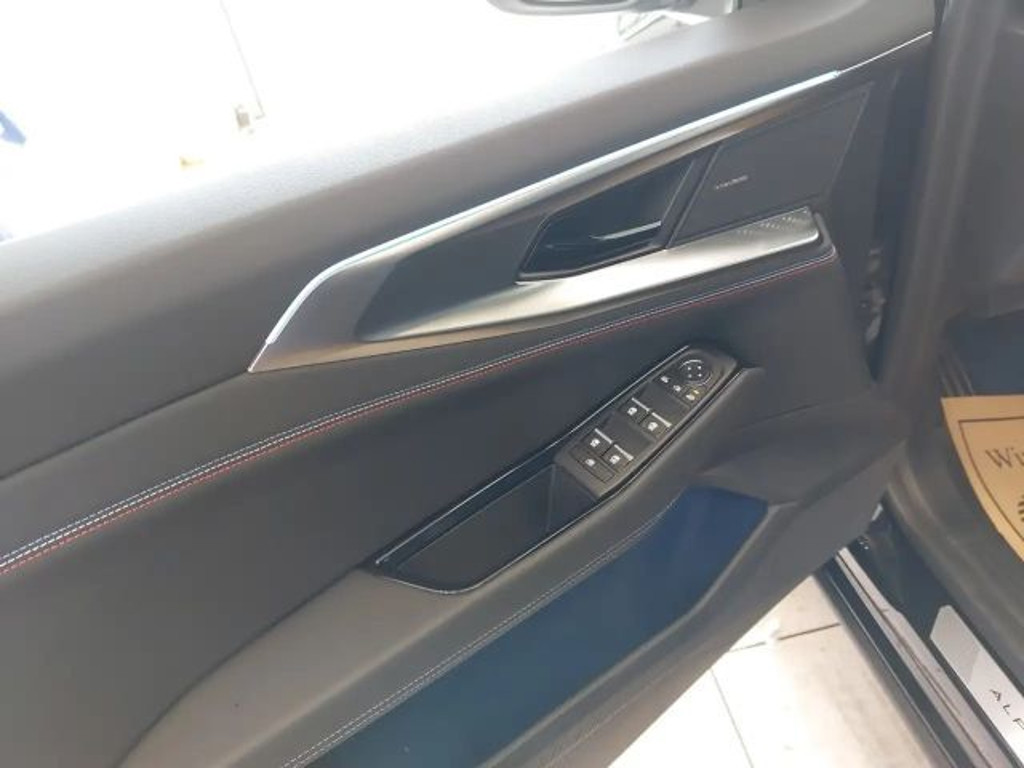 Renault Rafale