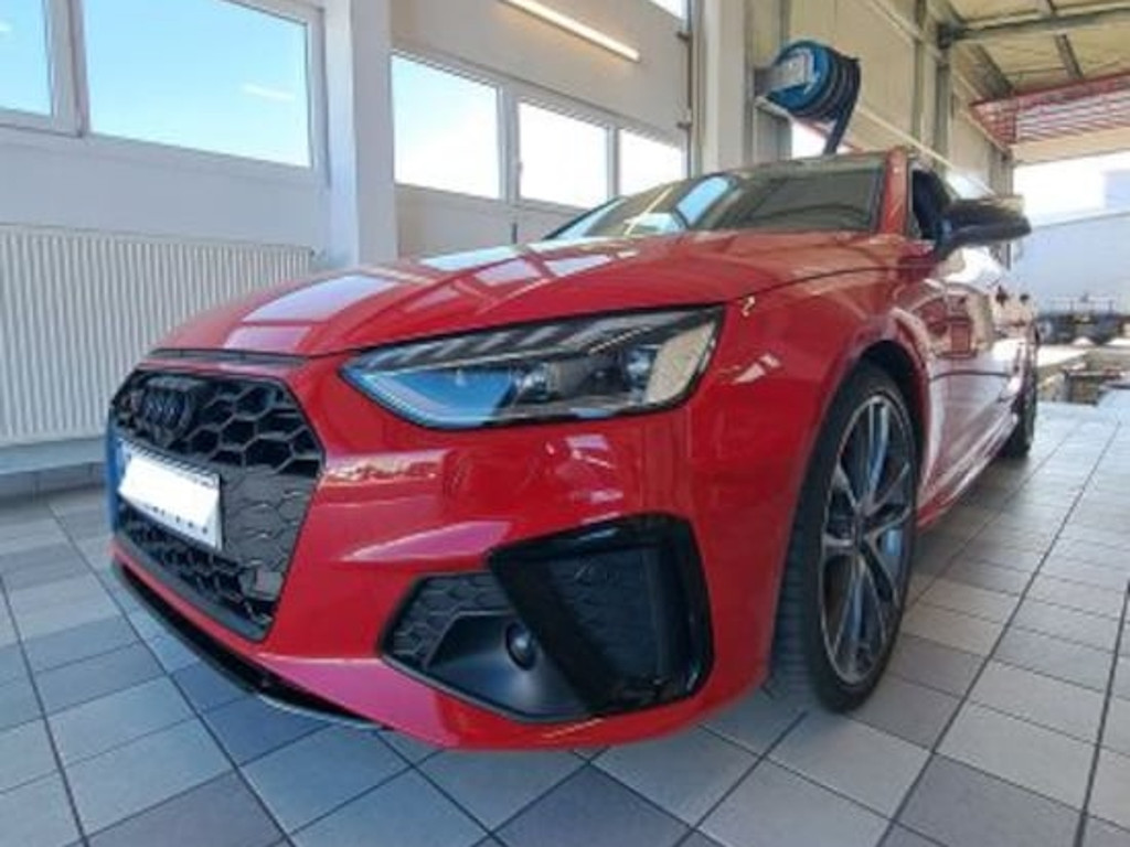 Audi S4