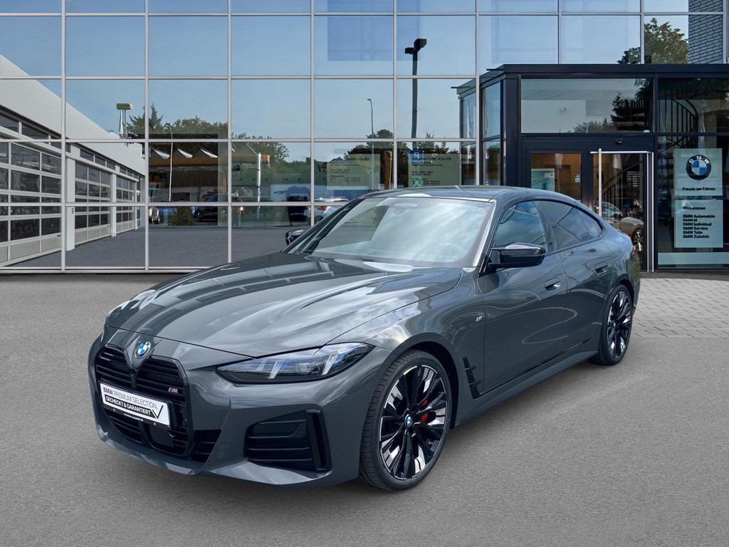 BMW M440