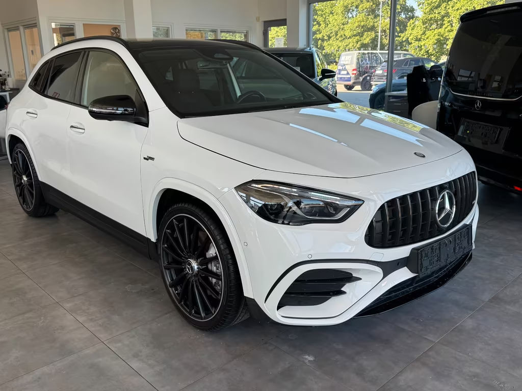Mercedes-Benz A-Klasse AMG GLA 4MATIC GLA 35 AMG
