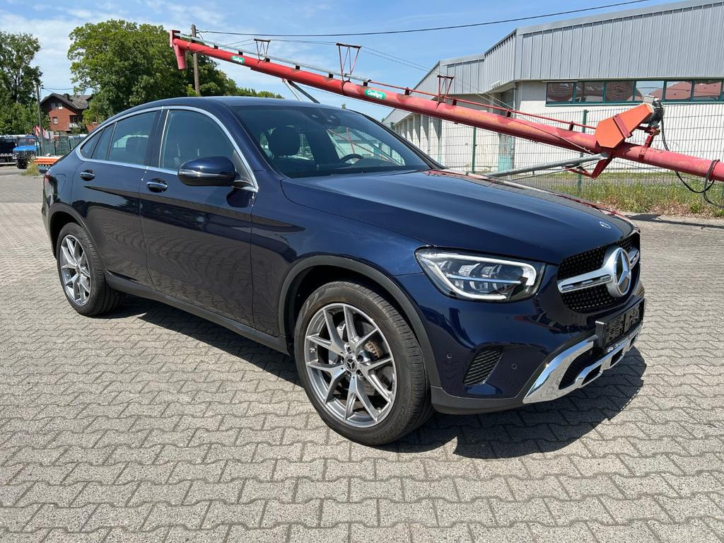 Mercedes-Benz GLC-Klasse GLC 300 4MATIC AMG Line Coupé GLC 300 d