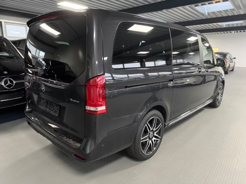 Mercedes-Benz V-Klasse V 300 4MATIC AMG Line Limousine Lang