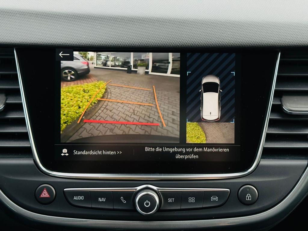 Opel Crossland X