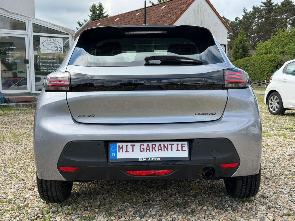 Peugeot e-208