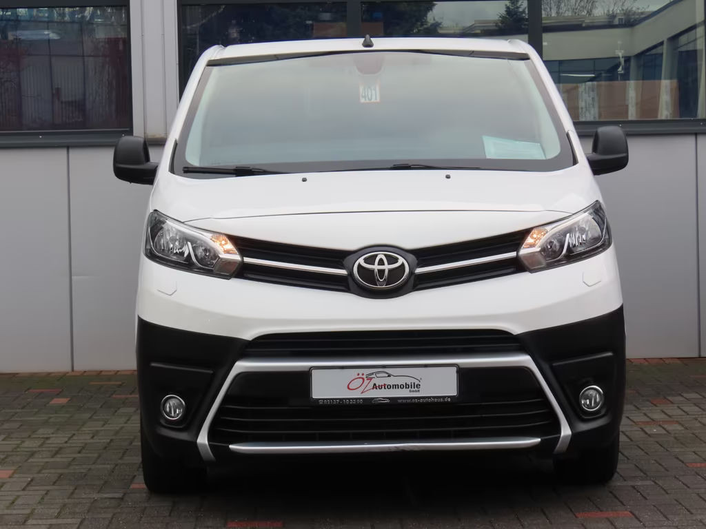 Toyota Proace (Verso)