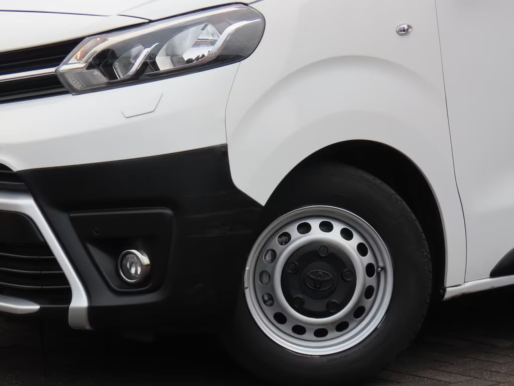Toyota Proace (Verso)