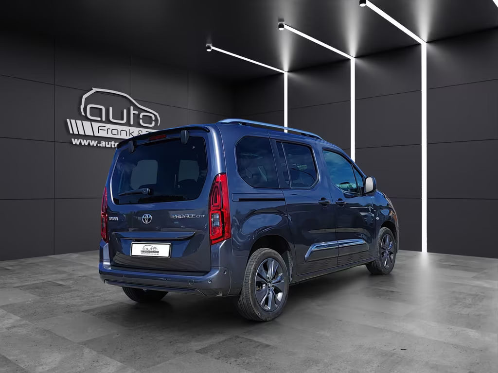 Toyota Proace (Verso)