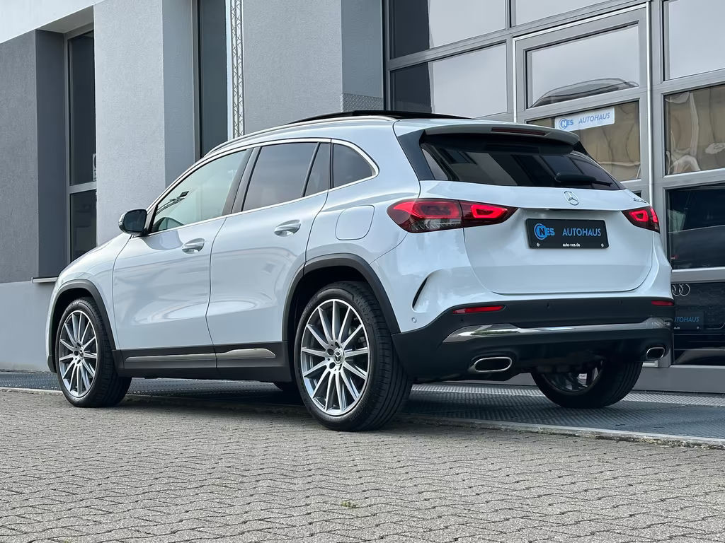 Mercedes-Benz GLA-Klasse