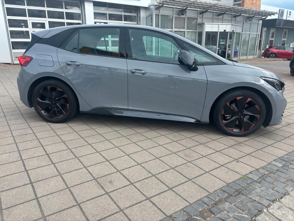 Cupra Born