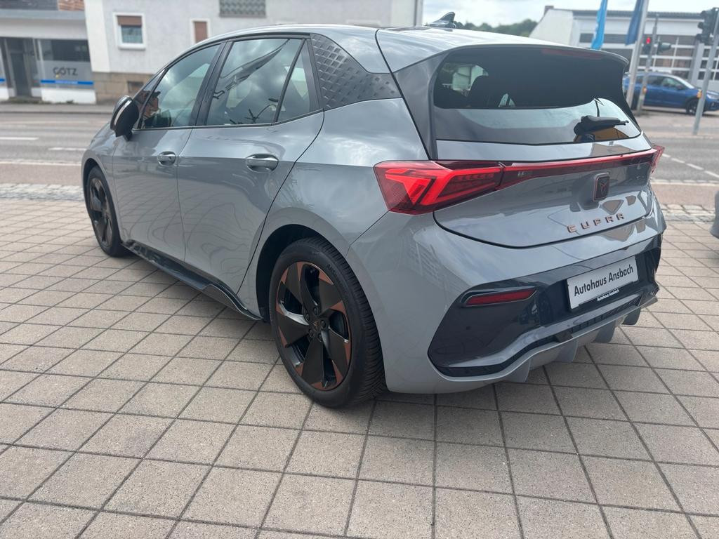 Cupra Born
