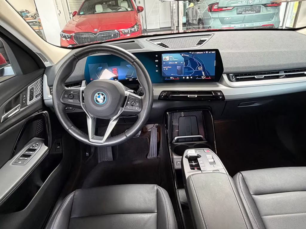 BMW iX2