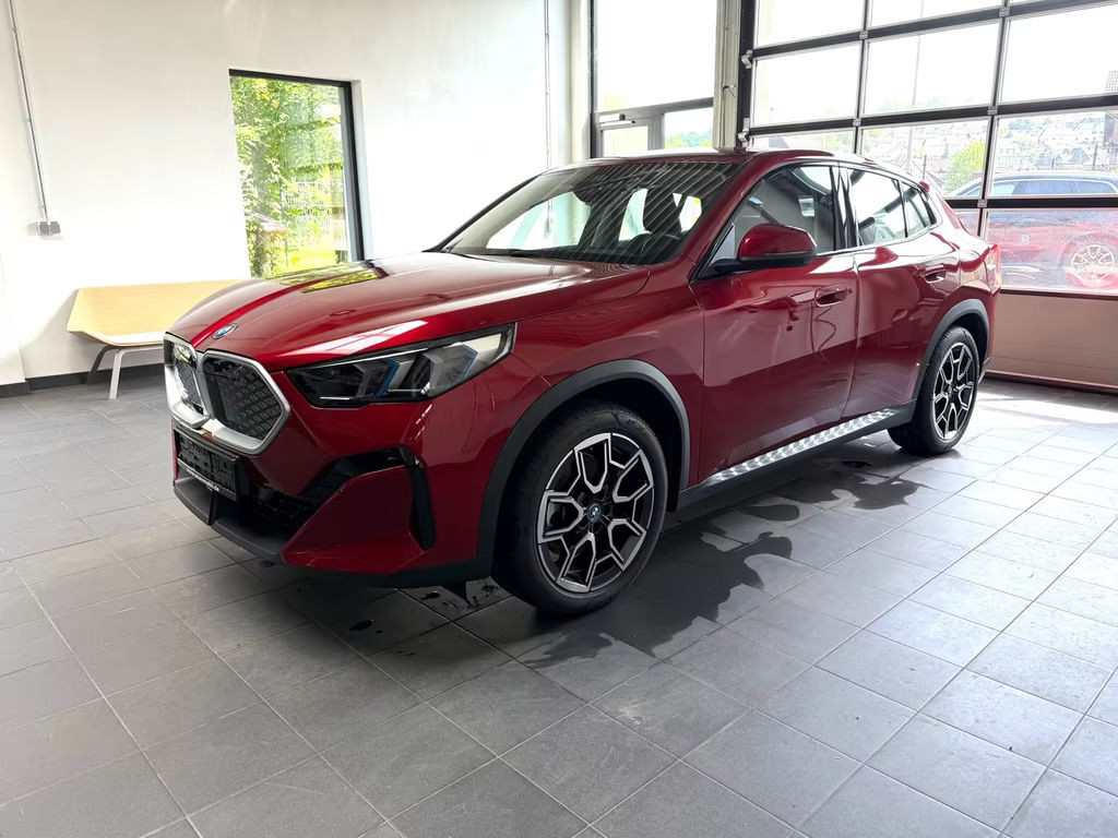 BMW iX2
