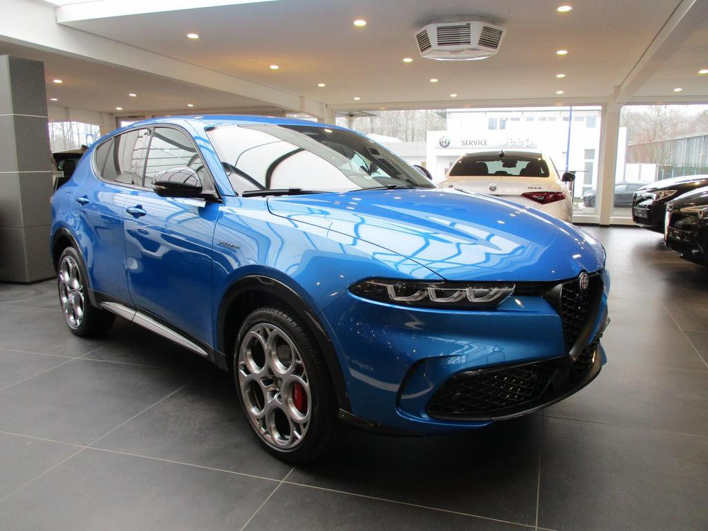 Alfa Romeo Tonale Veloce Q4 Hybrid