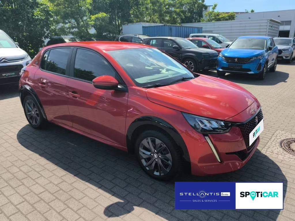 Peugeot e-208