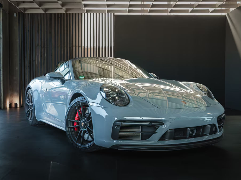 Porsche 911 GTS 4 992 Carrera Cabriolet