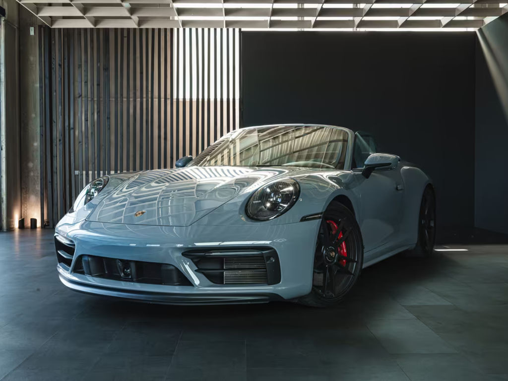 Porsche 911