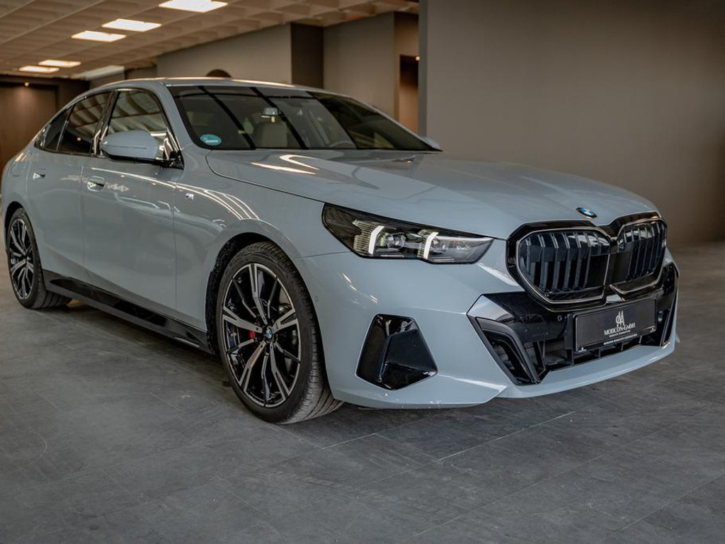 BMW 5 Serie 520 M-Sport Sedan 520d