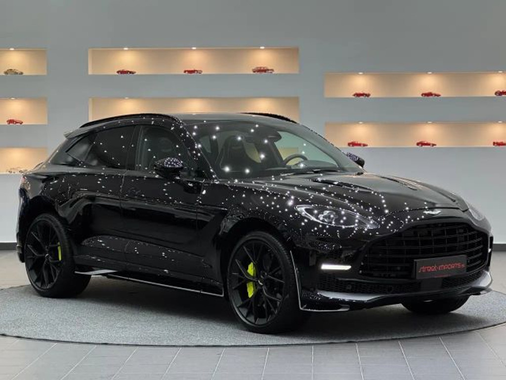 Aston Martin DBX